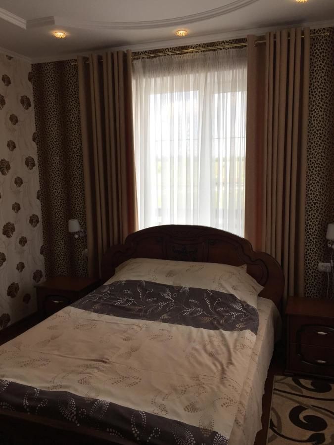 Отель Hotel Oktan Kryve Ozero